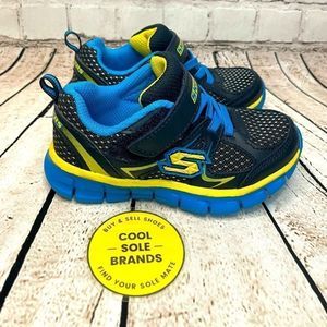 Skechers shoes, toddler 8.
